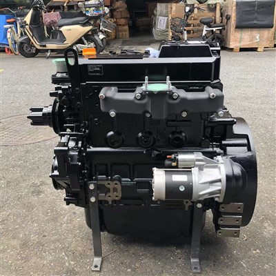 Yanmar 4TNV94L Peiriant Diesel
