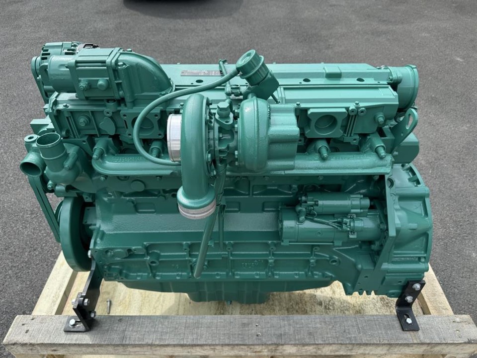 Injan Diesel Volvo Penta TAD720VE